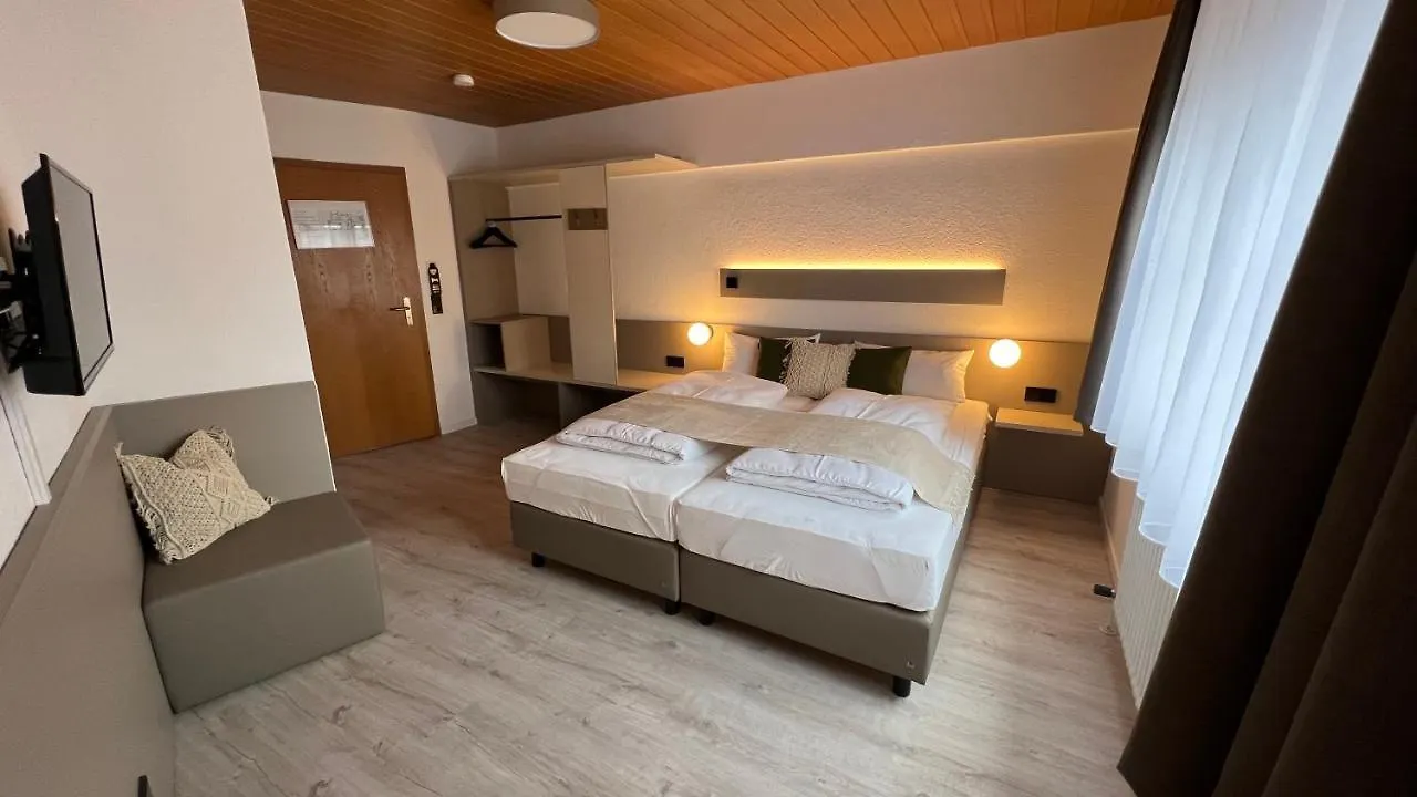 Hotel Waldhorn Штутгарт 2*,  Германия